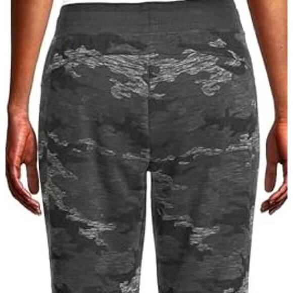 Athletic Works Black Gray Camo Women's Soft Jogger SweatPants XL NEW - Picture 3 of 4
